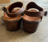 MOLLY CLOG