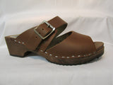 April/Sandal
